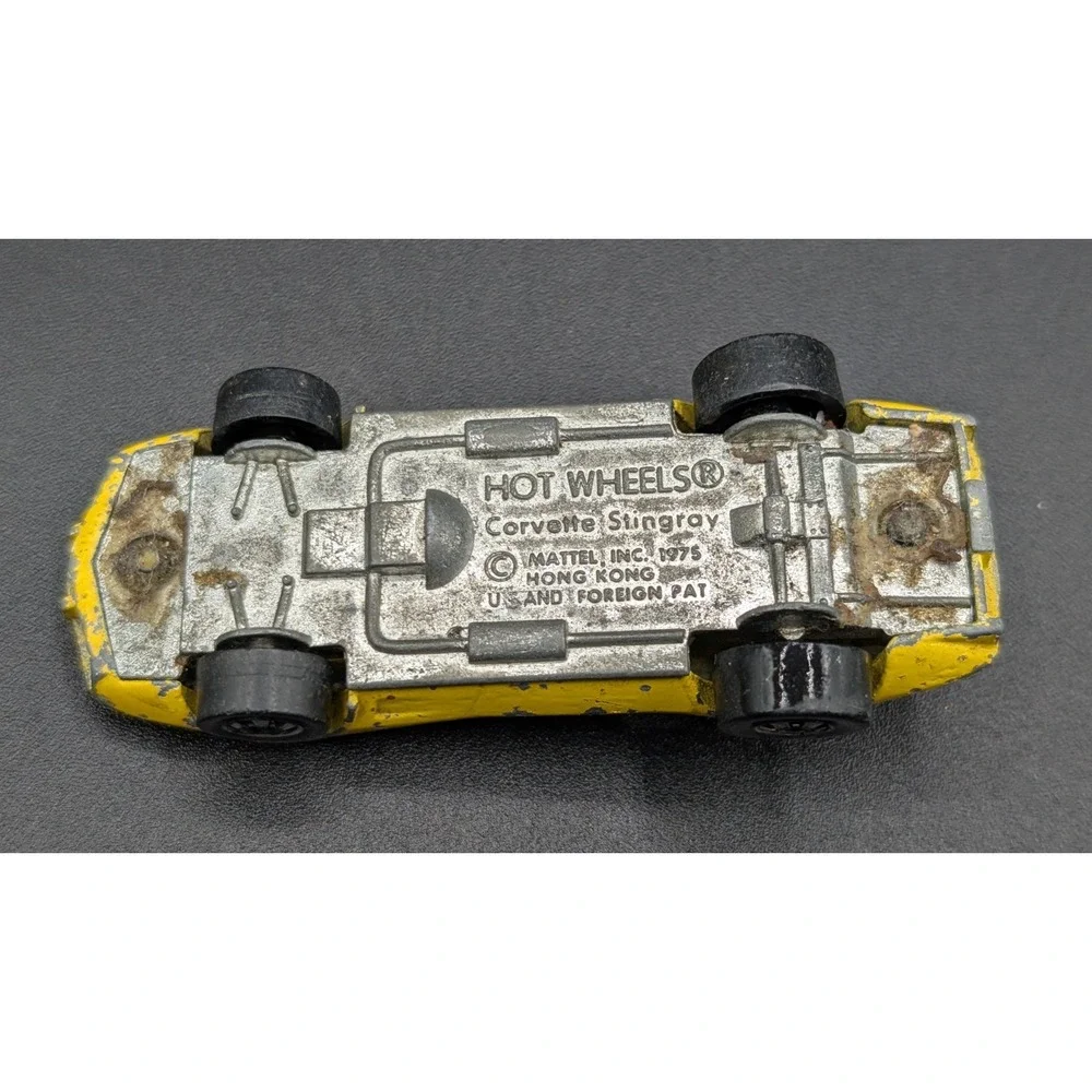 Hot Wheels, Maisto & Matchbox Lot of 6 Modern & Vintage Die-cast (1970s To 2000)